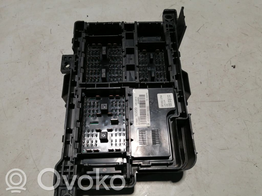 KIA Carens I Sulakemoduuli 