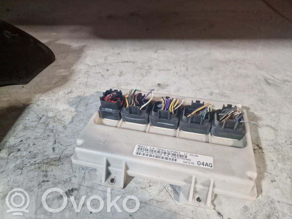 Chrysler Pacifica Comfort/convenience module 