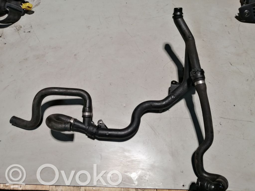 BMW 3 E90 E91 Engine coolant pipe/hose 
