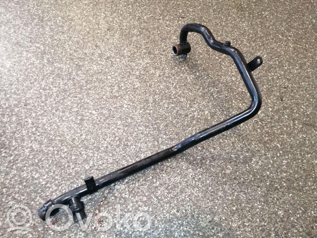 Audi Q7 4L Engine coolant pipe/hose 