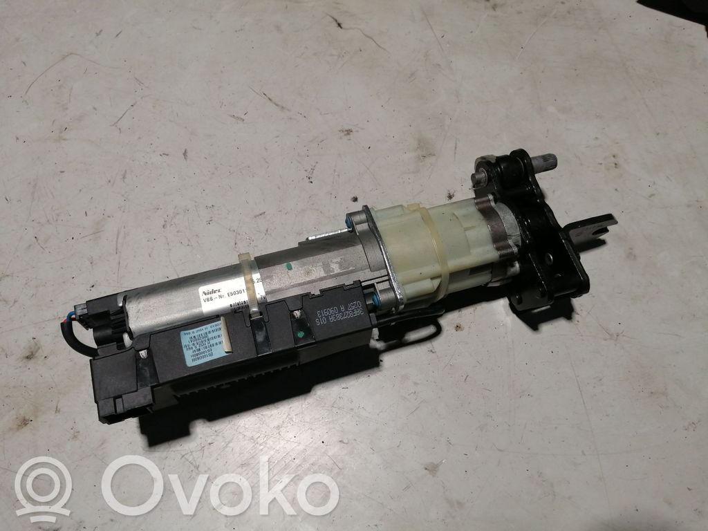 Volkswagen PASSAT B7 Tailgate hydraulic pump motor 