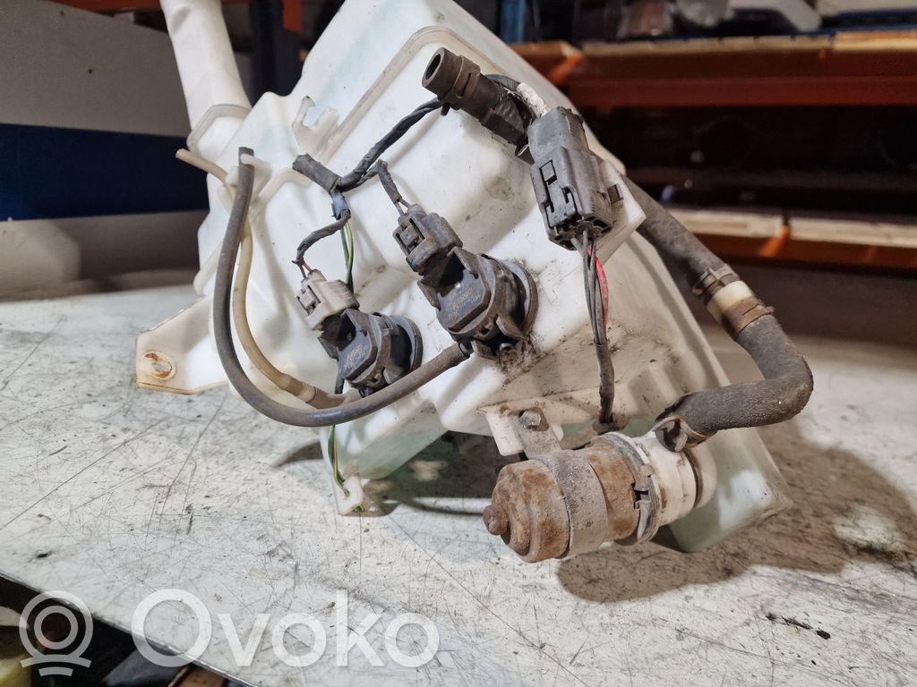 Mazda 6 Langų skysčio bakelis 