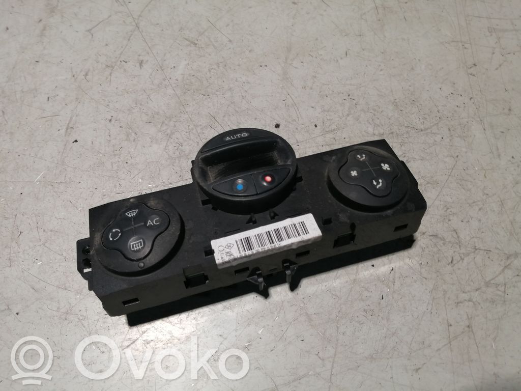 Renault Modus Climate control unit 