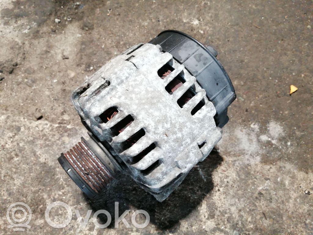 Renault Megane III Generator/alternator 