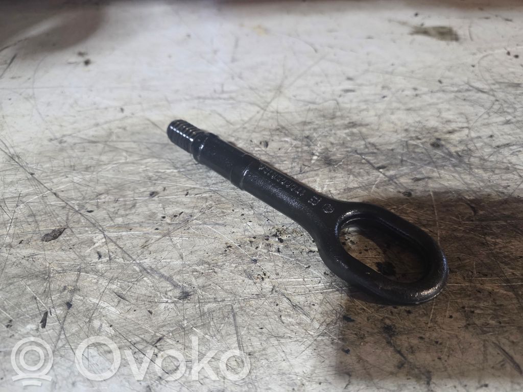 Anillo de remolque