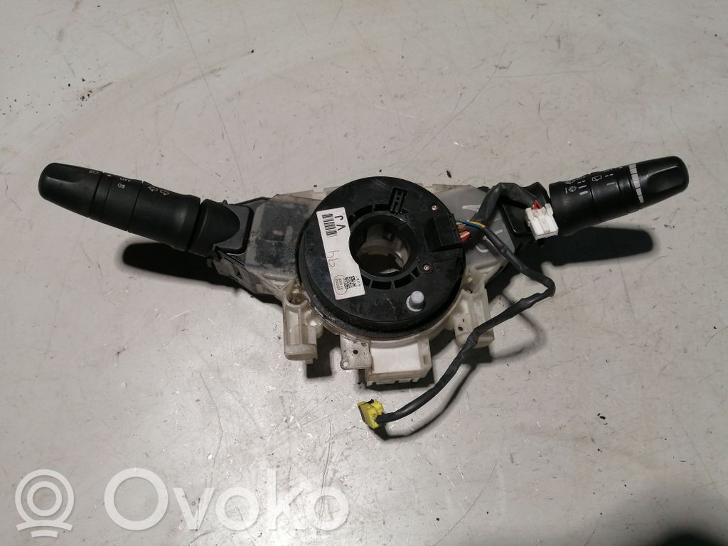 Nissan Almera Tino Commodo, commande essuie-glace/phare 