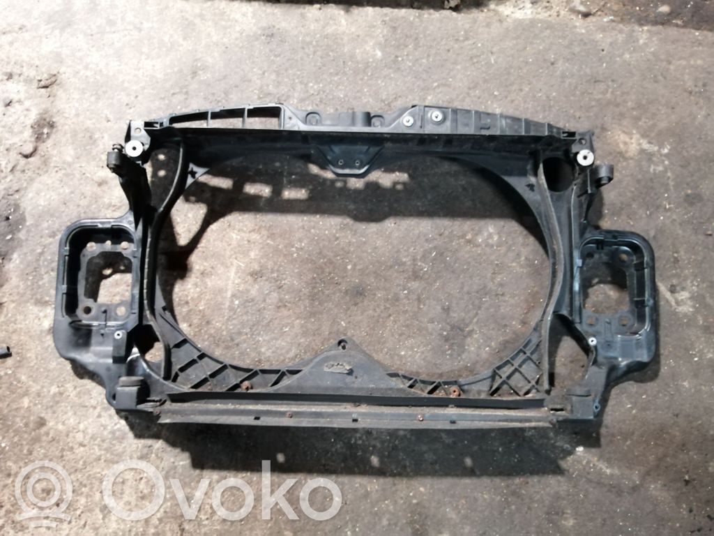 Audi A6 S6 C6 4F Radiatoru panelis 