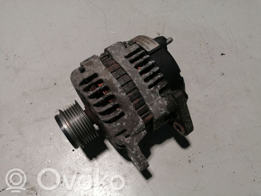 Opel Meriva B Генератор 
