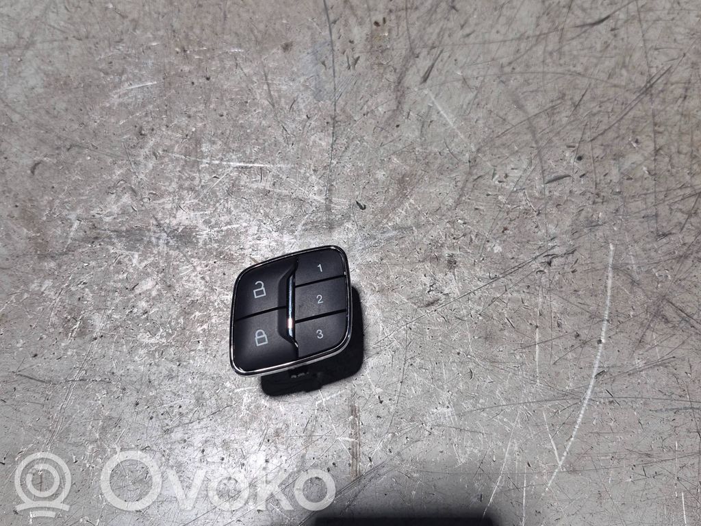 Ford Mondeo MK V Central locking switch button 