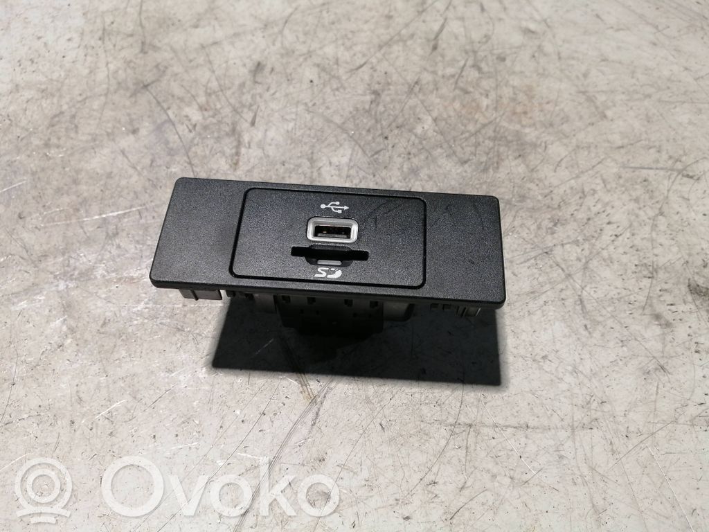 Ford Mondeo MK V Разъем USB 