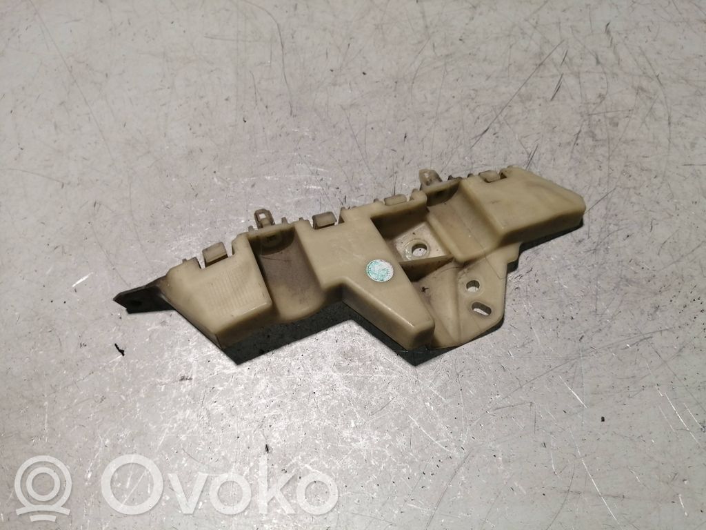 Buick Encore I Front bumper mounting bracket 