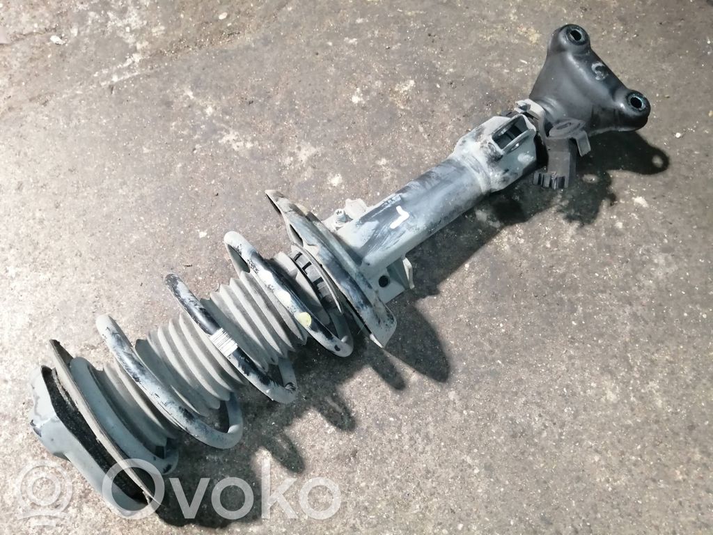 Mercedes-Benz C W204 Amortyzator osi przedniej ze sprężyną 