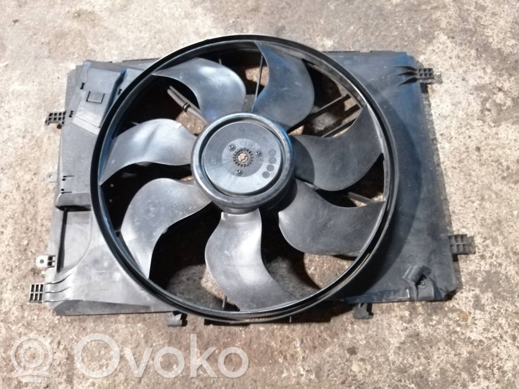 Mercedes-Benz C W204 Elektryczny wentylator chłodnicy 