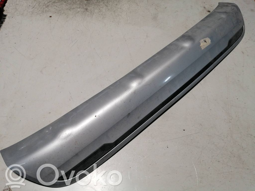 Mitsubishi Outlander Fustă bară spate 