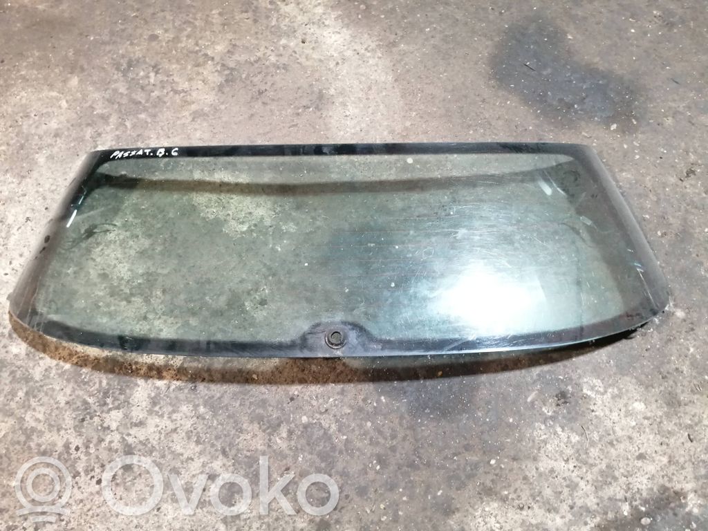 Volkswagen PASSAT B6 Parabrezza posteriore/parabrezza 