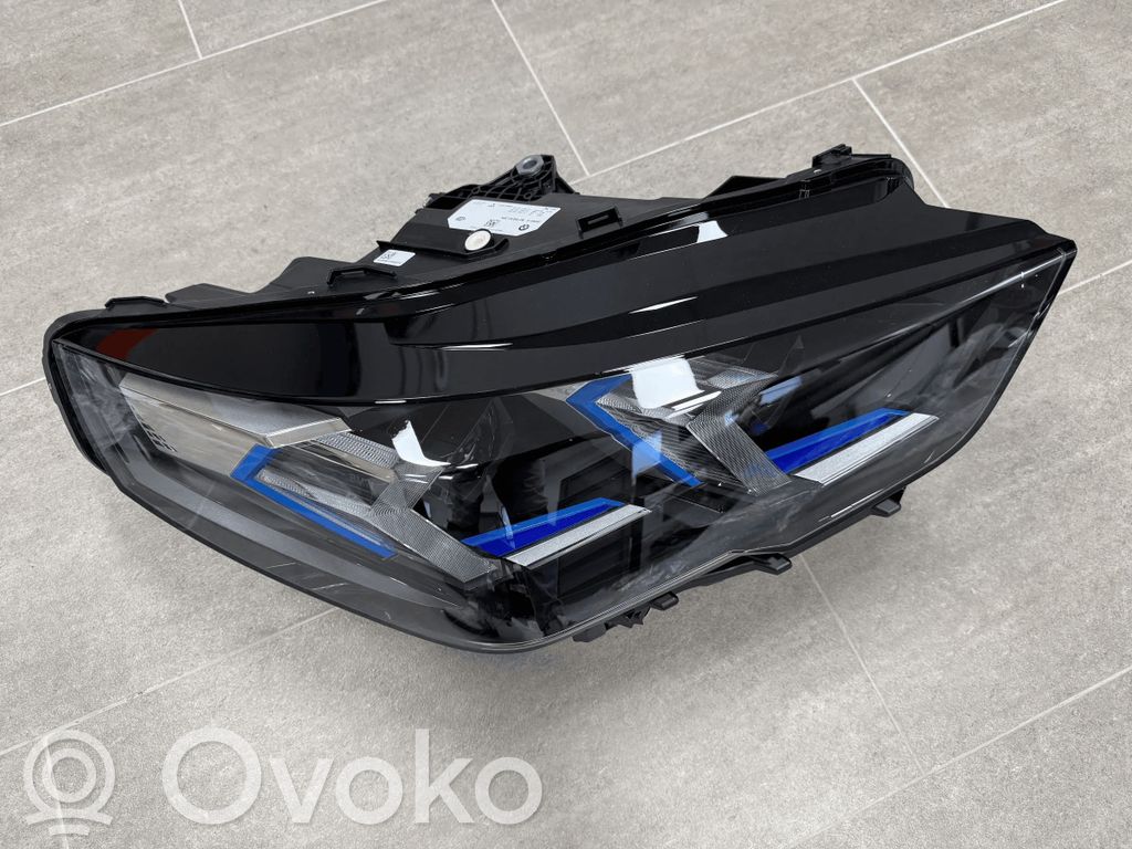 BMW X1 U11 Scheinwerfer 