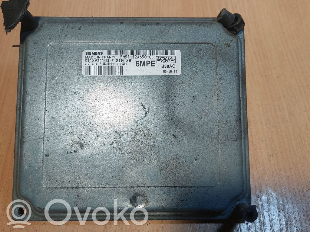 Engine control unit/module ECU   5M5112A650GE,S118934103E,SIM28