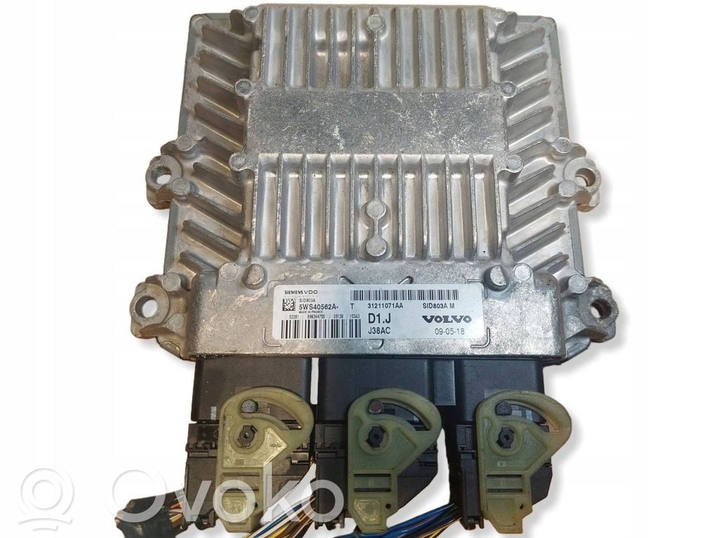 Volvo V50 Engine control unit/module ECU 