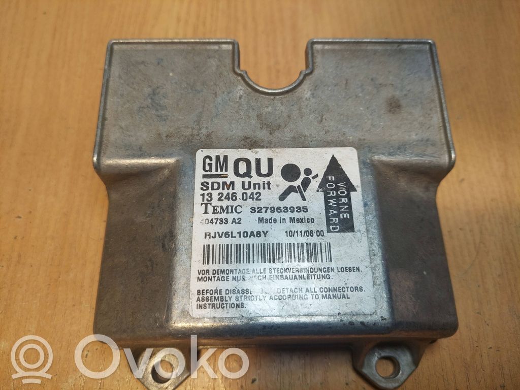 Opel Astra H Unitate/modul de comandă airbaguri 