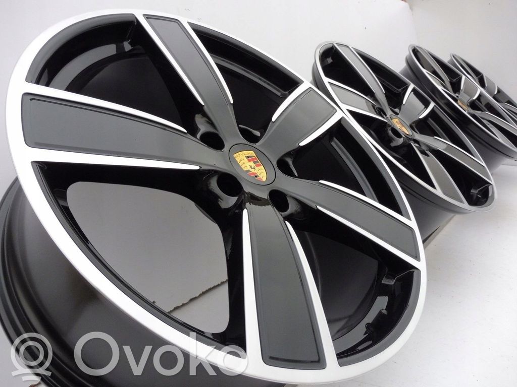 Porsche Cayenne (9Y0 9Y3) Cerchione in lega R22 