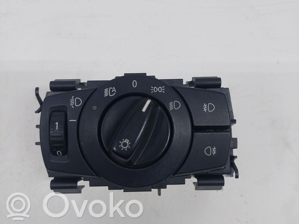 Lukturu slēdzis   0005076606,33600101