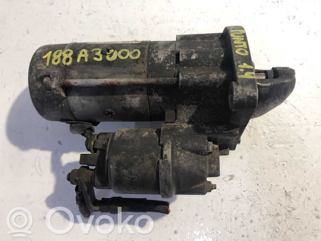 Fiat Punto (188) Starteris 