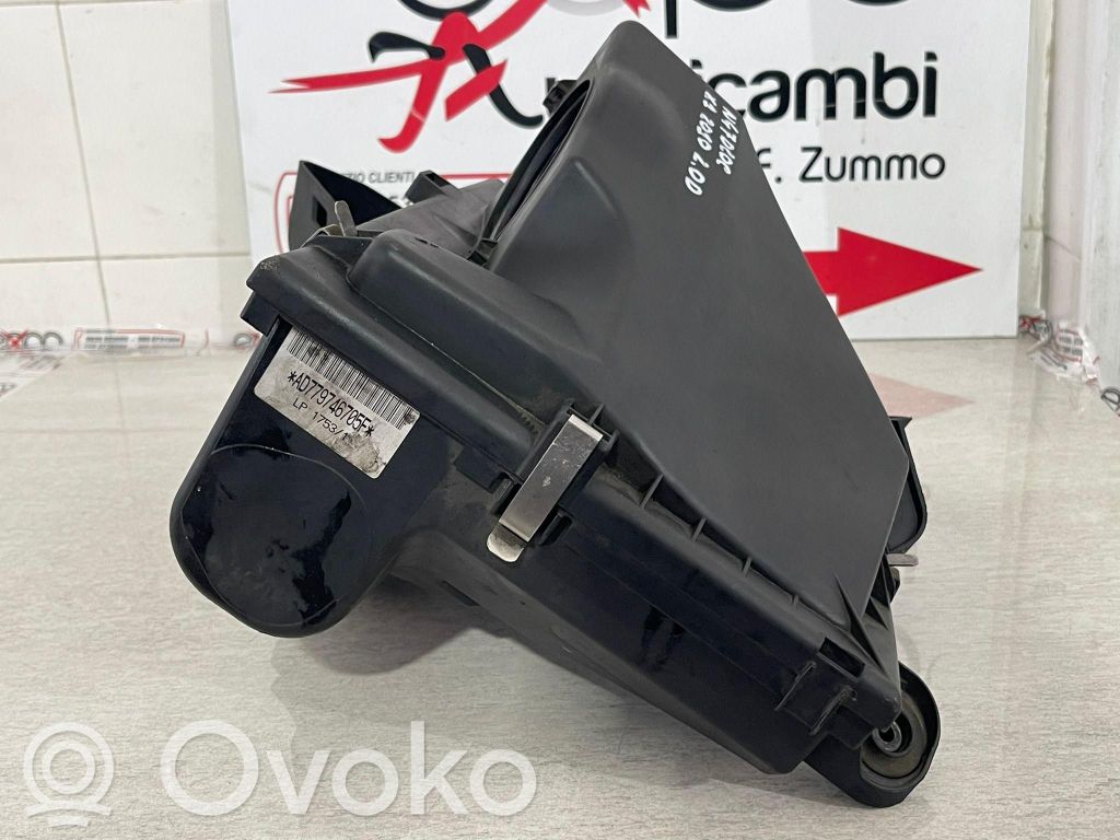 BMW X1 E84 Air filter box 