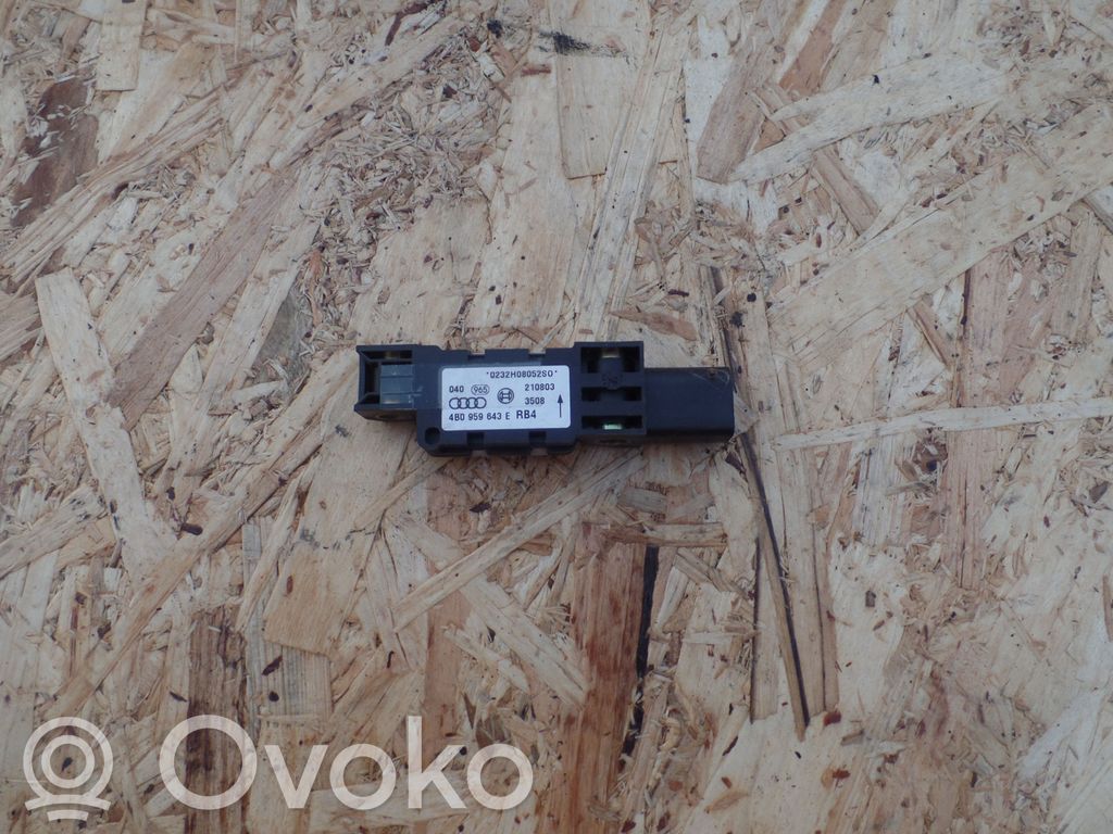 Audi A6 S6 C5 4B Sensor impacto/accidente para activar Airbag 