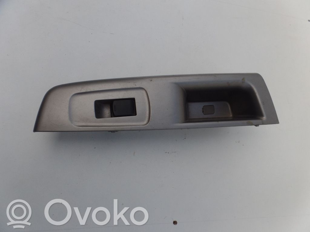 Interruptor del elevalunas eléctrico   94266FG510