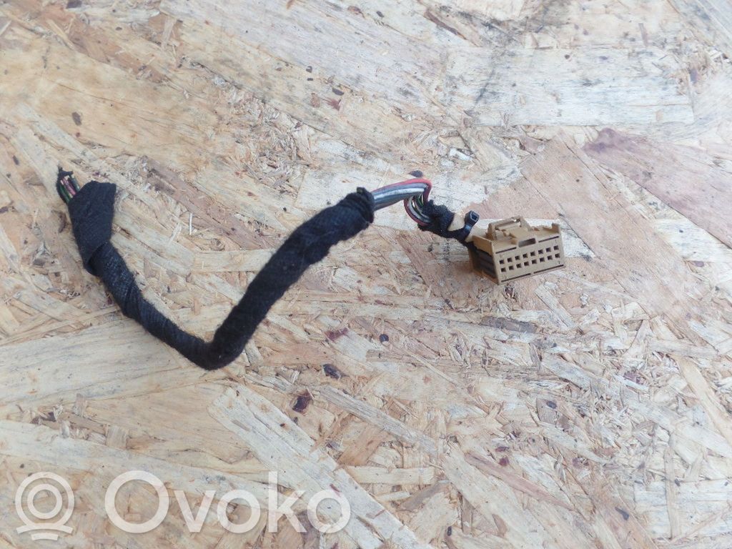 Otros cableados   8E0972416