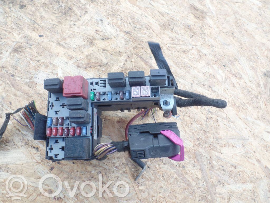 Opel Corsa D Módulo de fusible 