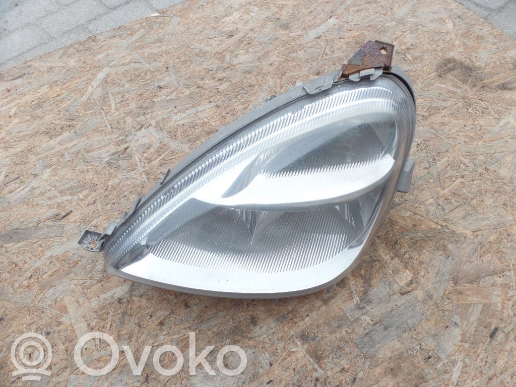 Lampa przednia   1305235593,A1688201761