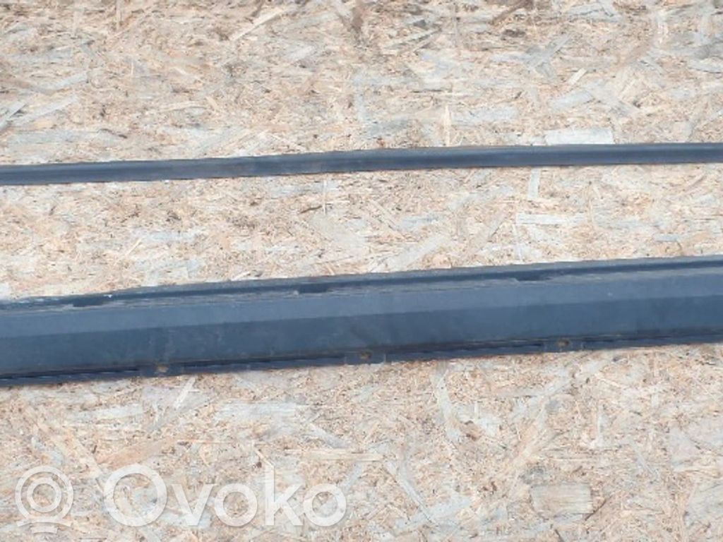 Opel Vectra C Moldura del faldón delantero lateral 