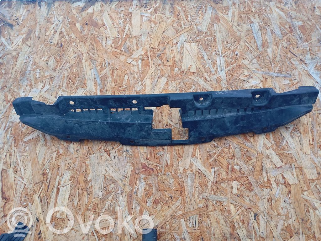 Subaru Outback Отделка радиаторов 