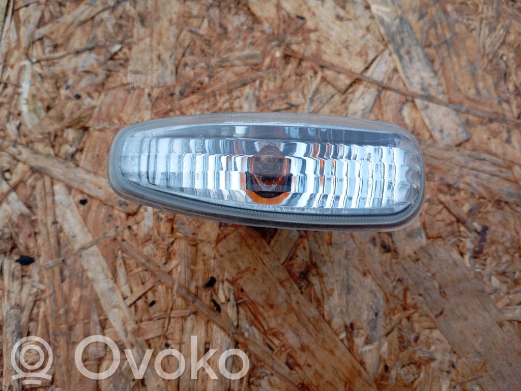 Hyundai i30 Front fender indicator light 
