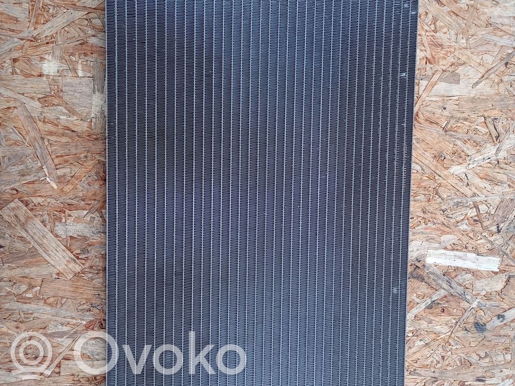 BMW 1 E81 E87 Oro kondicionieriaus radiatorius aušinimo 