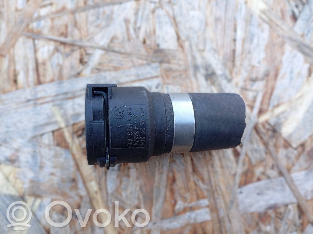 BMW 1 E81 E87 Engine coolant pipe/hose 