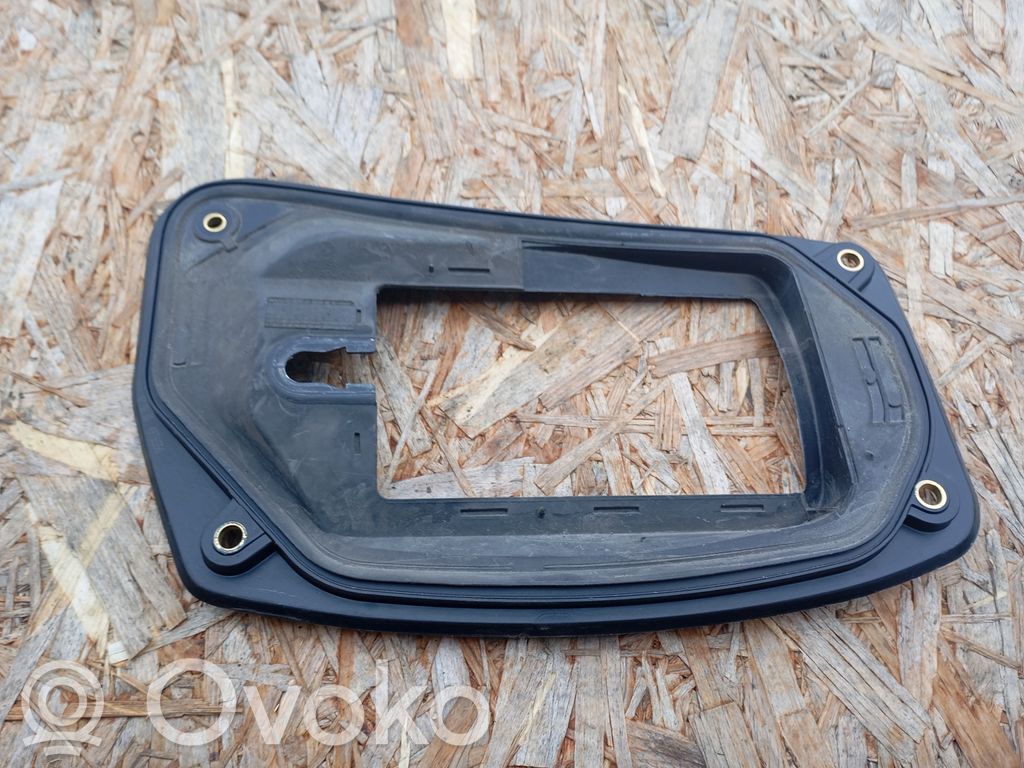 BMW 1 E81 E87 Otros repuestos del interior 