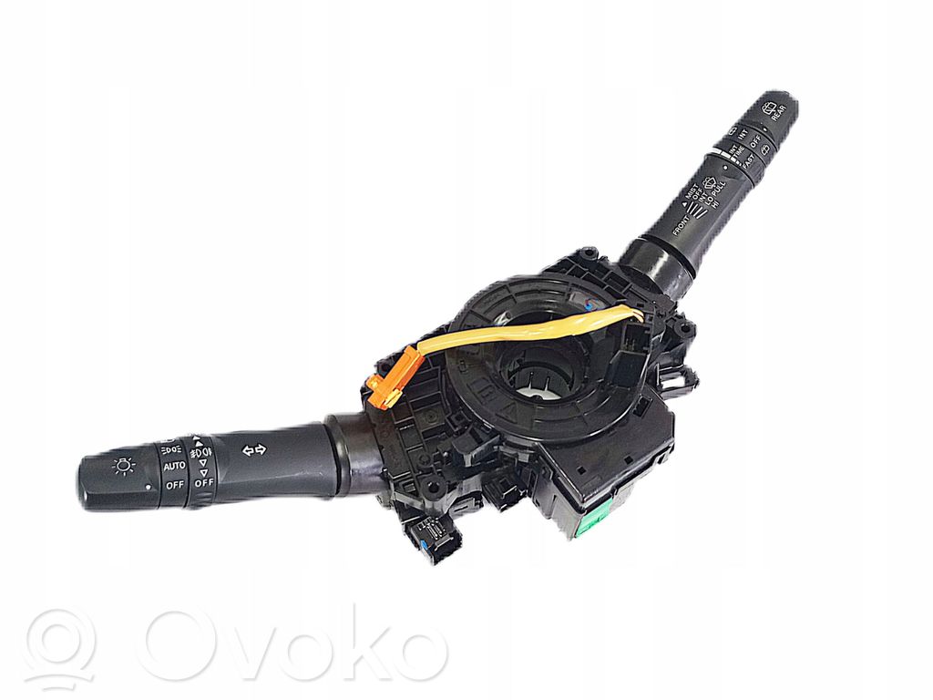 Mitsubishi Outlander Wiper control stalk 