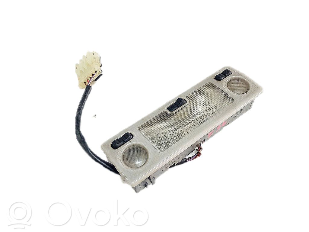 BMW 3 E36 Etuistuimen valo 