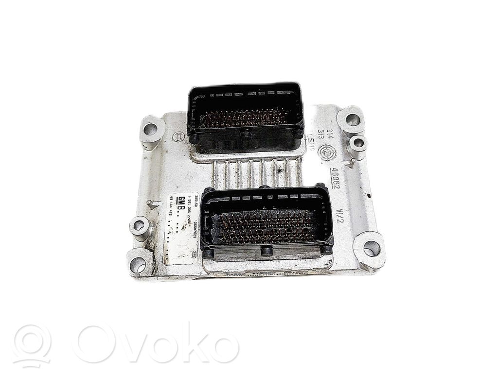 Opel Corsa C Engine control unit/module 