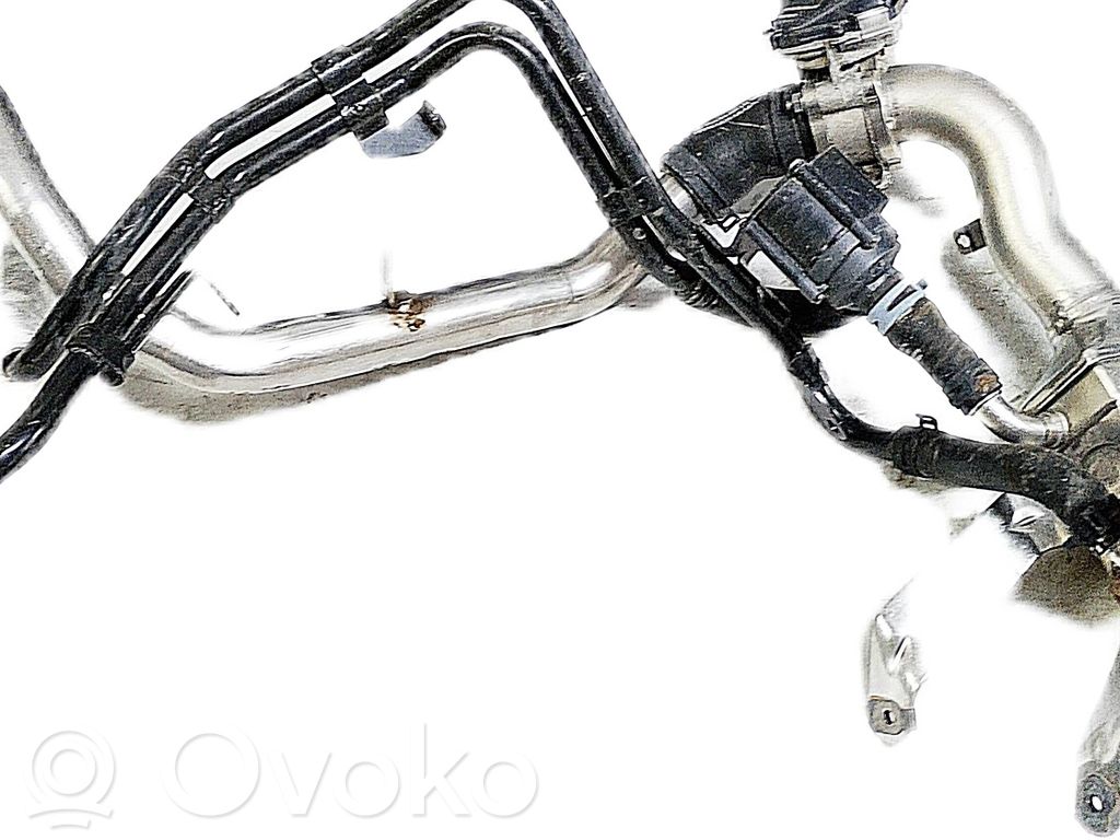 Audi A8 S8 D5 EGR-venttiili/lauhdutin 