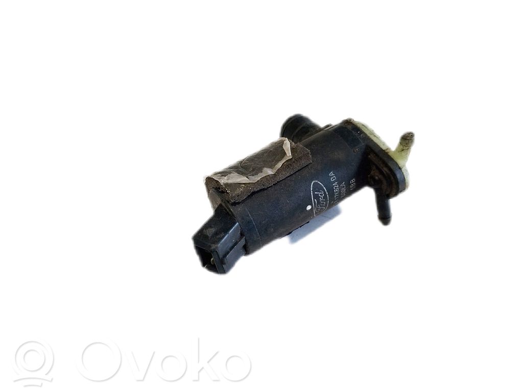 Windscreen/windshield washer pump   93BB17K624BA