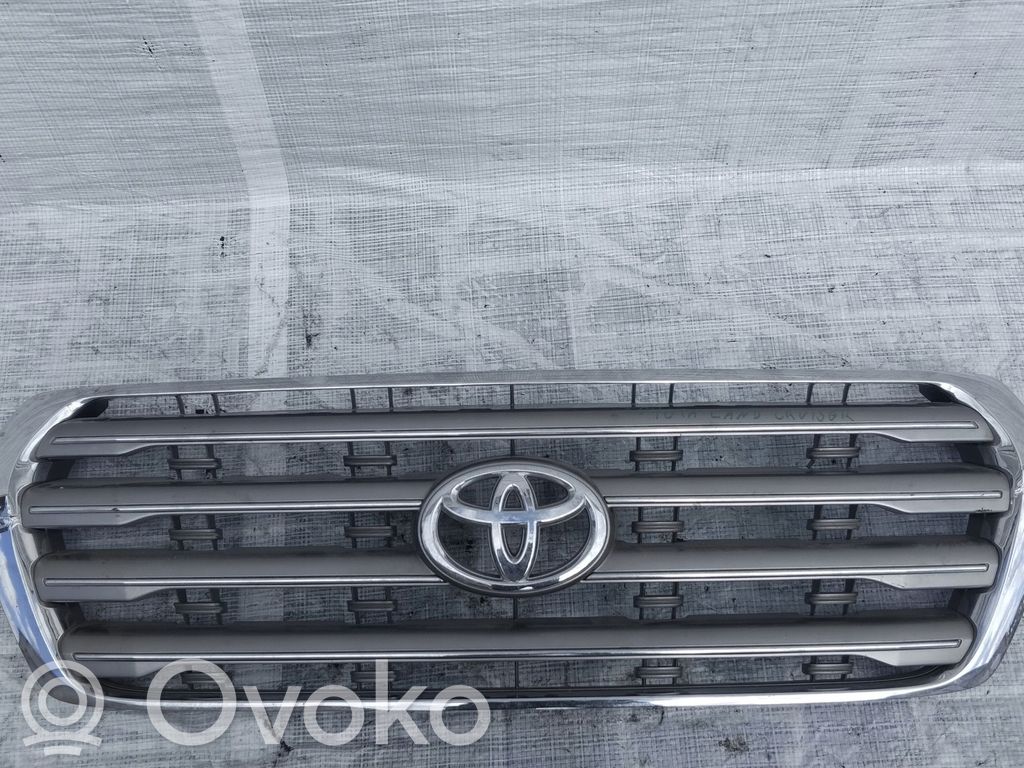 Toyota Land Cruiser (J150) Front bumper upper radiator grill 