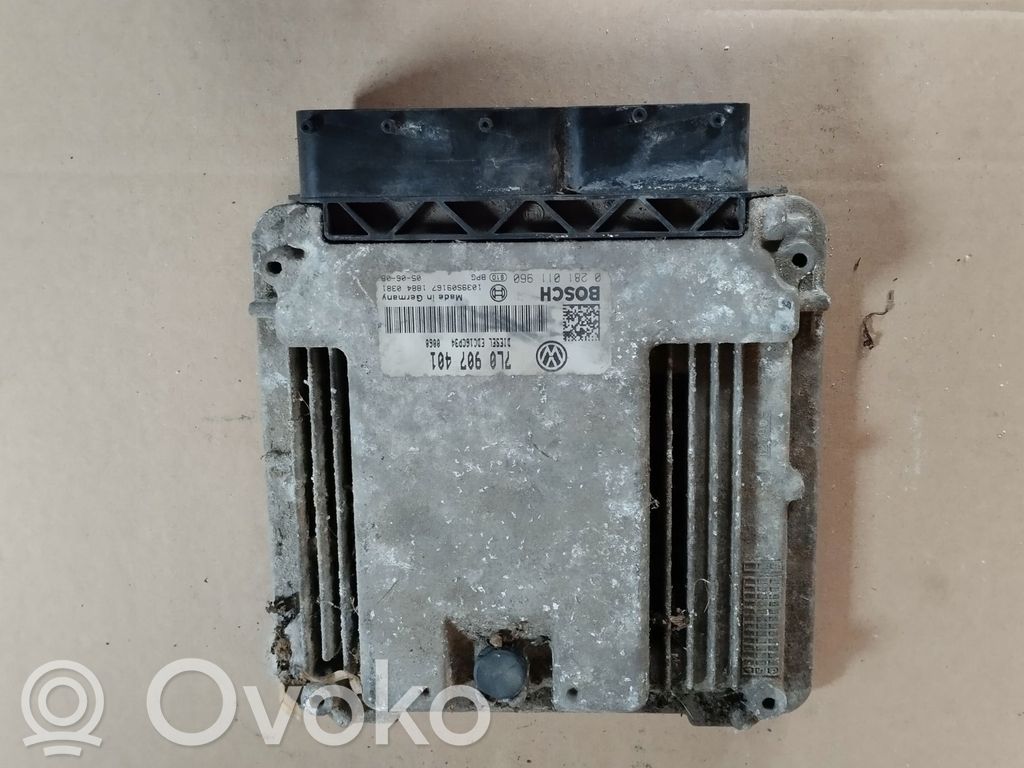 Engine control unit/module   7L0907401,0281011960