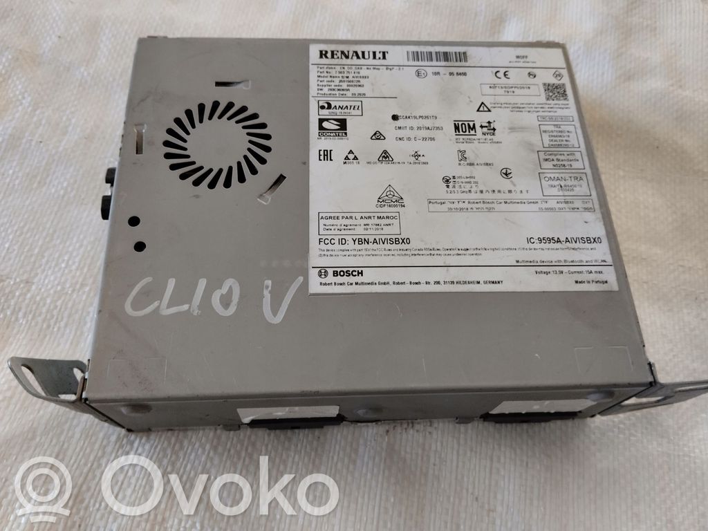 Renault Captur II Radio/CD/DVD/GPS head unit 