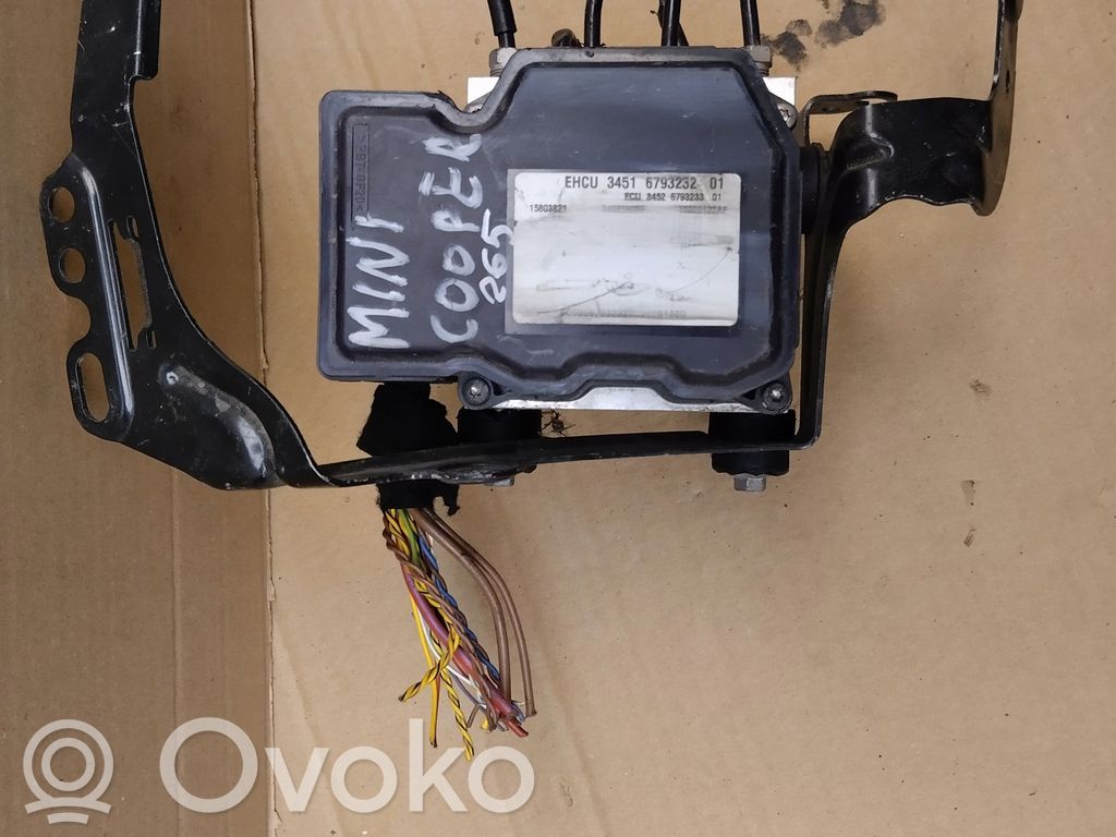 Mini One - Cooper R57 ABS Pump 