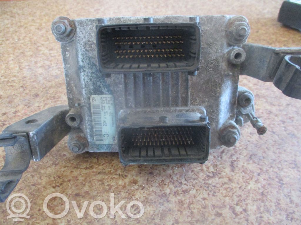 Alfa Romeo 147 Engine control unit/module 
