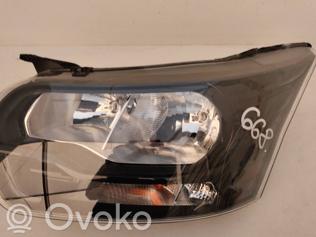 Ford Transit Headlight/headlamp 
