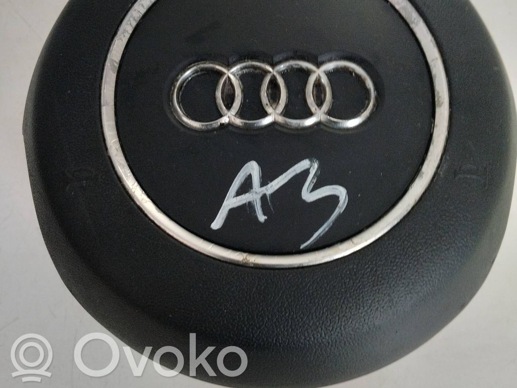 Audi A3 S3 8V Vairo oro pagalvė 
